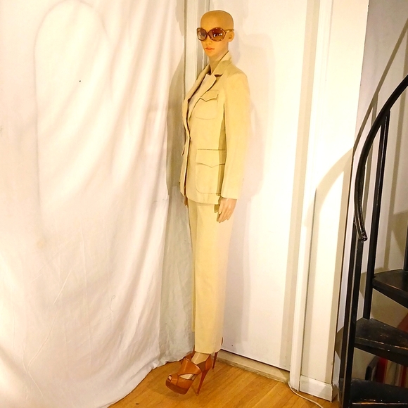 🔥Stunning Vertigo (Pour Laville Paris) Cream 2 Piece Pants Suit - Picture 4 of 16